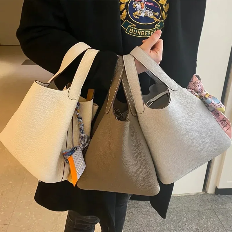 Luxury Bags Office - 2023 New Contrast Color Cowhide Bucket