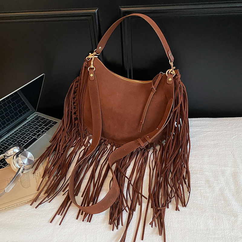 Bohemian Long Tassel Shoulder  - Half Moon Bag Suede ulasan dan harga