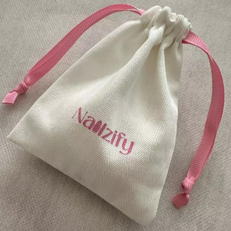 Luxury Herringbone Canvas Draw - Luxury Bags Logo ulasan dan harga