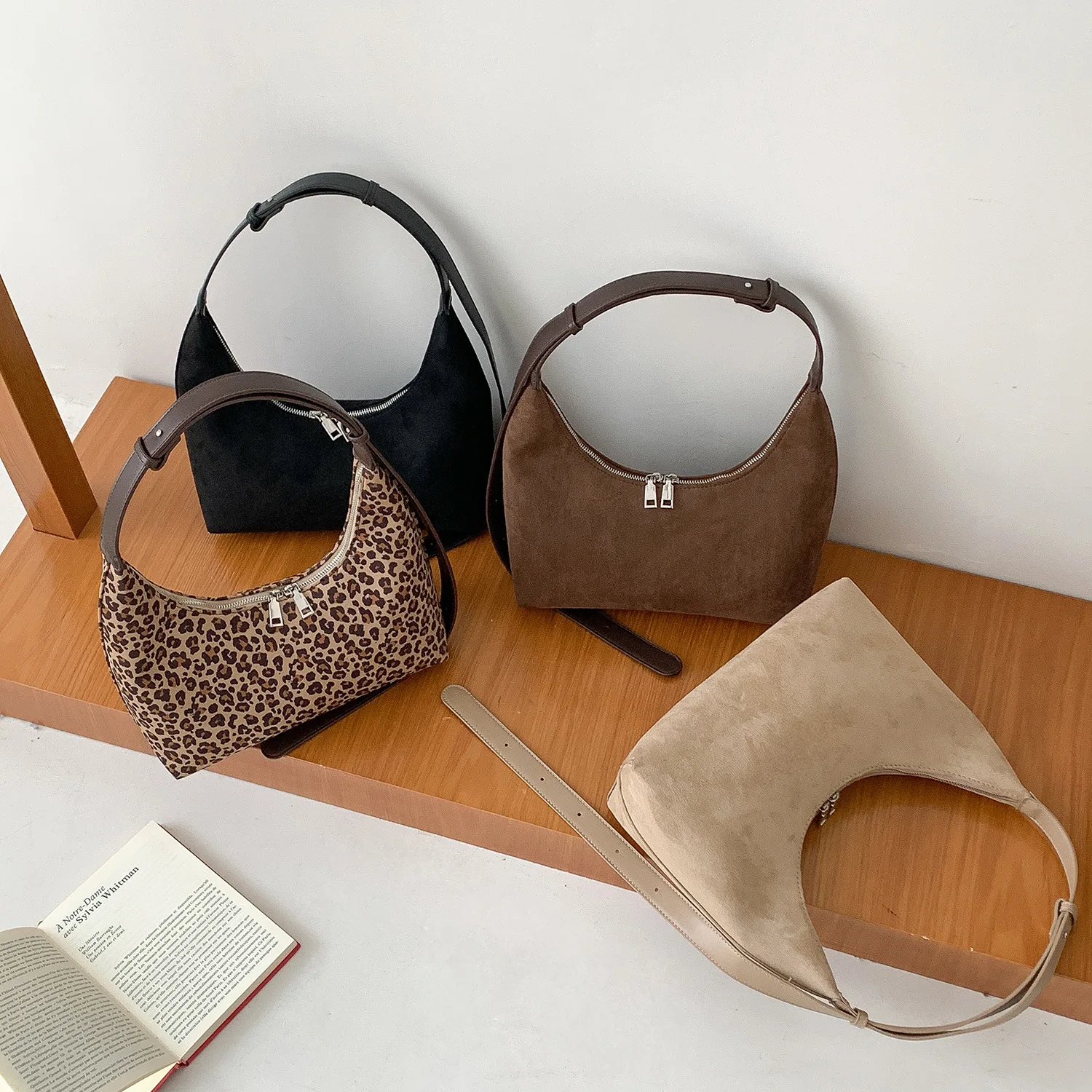 Luxury Leopard Crescent Women  - Half Moon Bag Suede ulasan dan harga